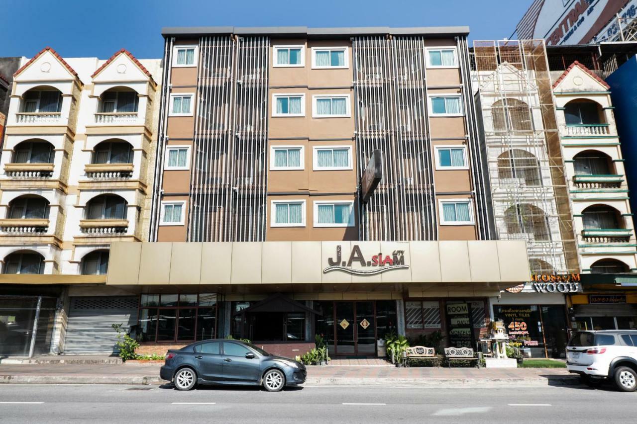 Oyo 120 Ja Siam City Near Bangkok Hospital Pattaya Εξωτερικό φωτογραφία
